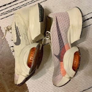 Nike women’s air zoom superrep 2 training shoes.